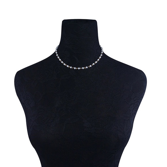 White Beaded Dainty Choker - Picture 2 of 2